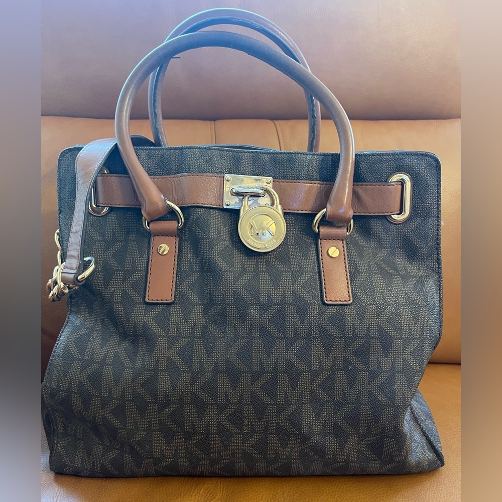 Michael Kors large leather purse - retails for $300